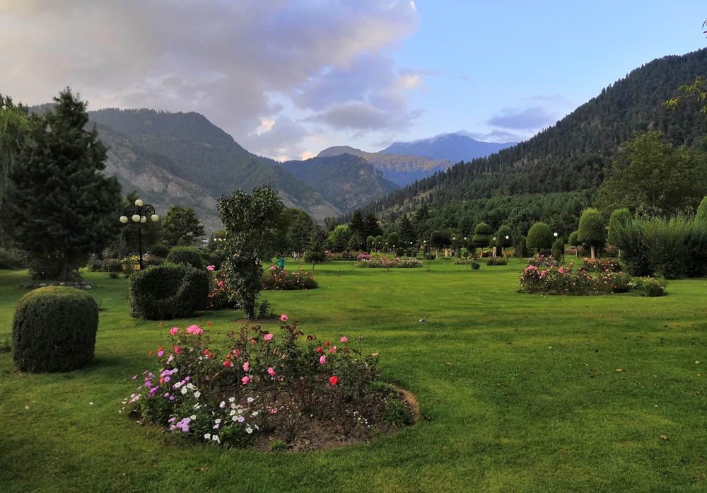 poshwan park pahalgam